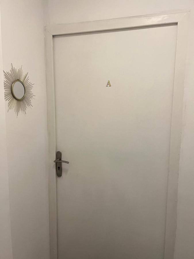 Apt A Africa, 30M2, Centre, Balcon Valenciennes Exterior photo